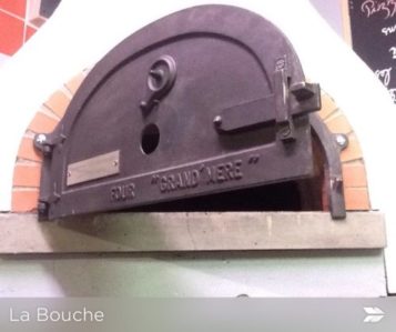 four à bois ou au gaz